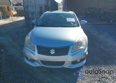 2012 Suzuki Kizashi Sport Sls z USA, uszkodzony, nr VIN JS2RF9A83C6100745